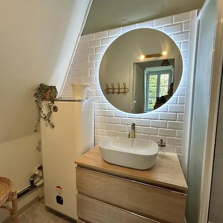 Le Merlin * Saint-Martin-aux-Buneaux